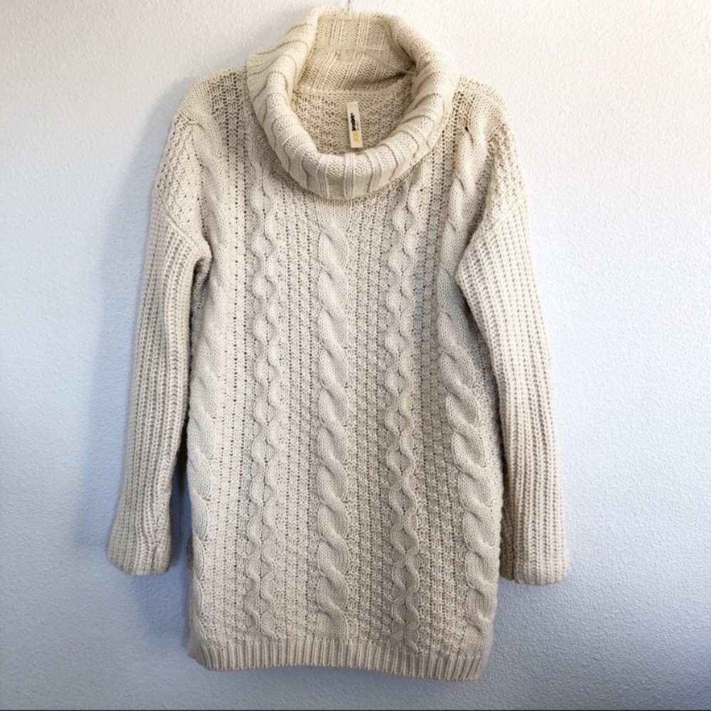 Gorgeous warm cowl neck sweater